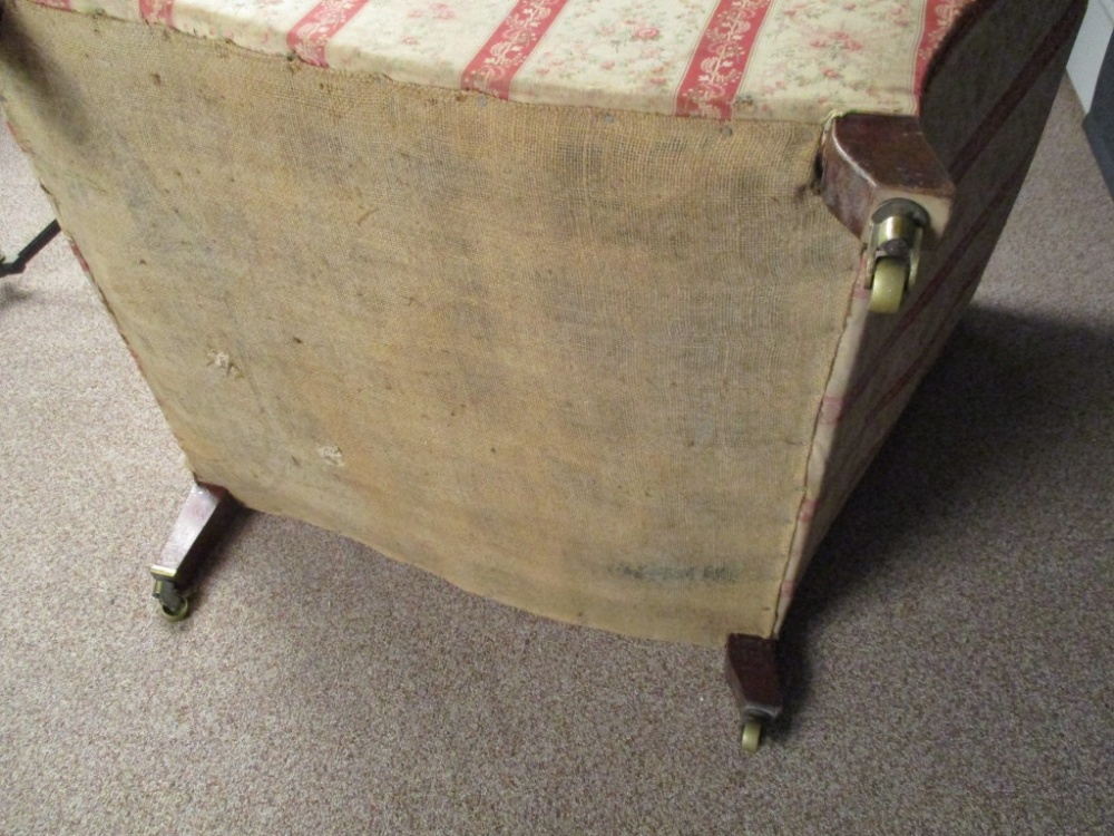 A Howard & Sons upholstered armchair, stamped, Berners Street , no 18098 602, on tapering square - Image 4 of 5