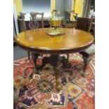 A Victorian mahogany breakfast table, 103cm diameter