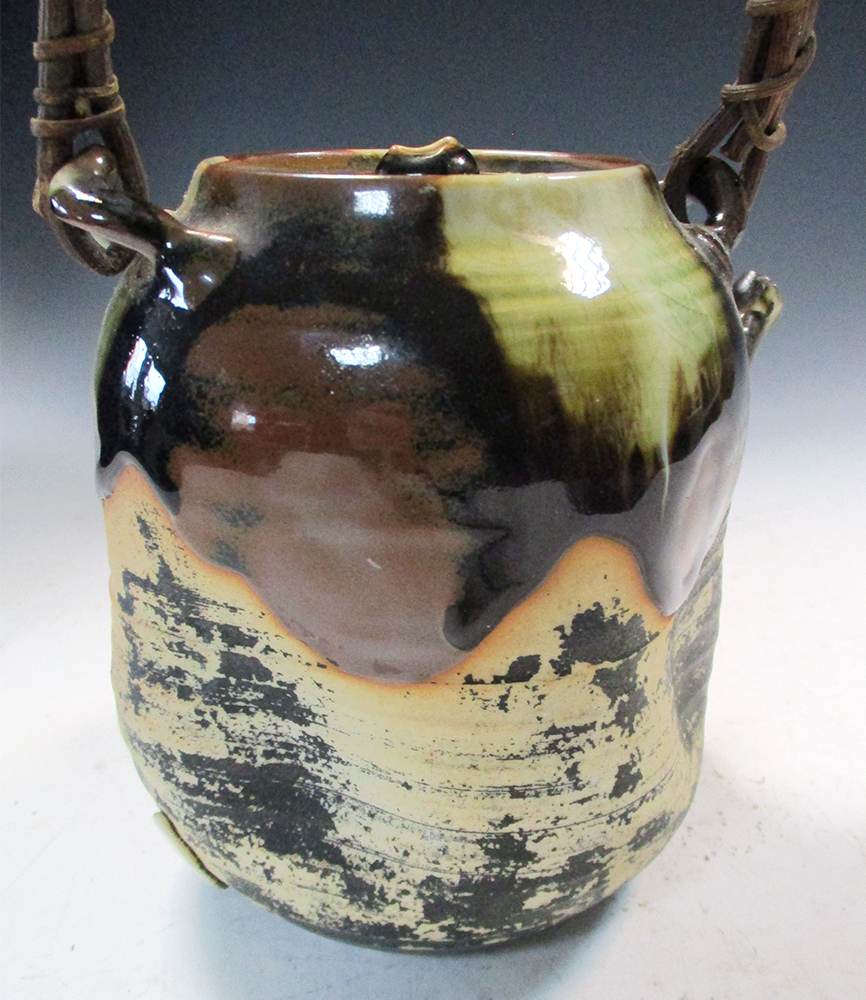 An Hirado covered koro together with a Sumida Gawa tea pot and cover, the broader bellied sides of - Image 4 of 9