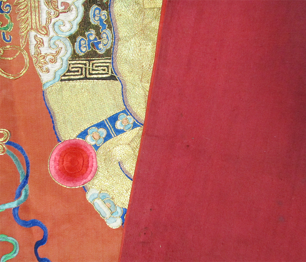 A red silk over lintel panel, embroidered in gold thread and coloured silks with a central - Image 5 of 7