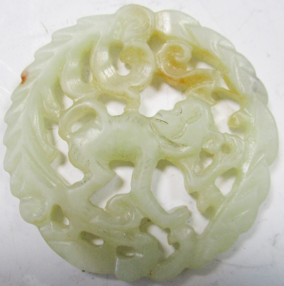 A jade pendant together with a snuff bottle and stopper, the first a roundel pierced and carved with - Image 3 of 5