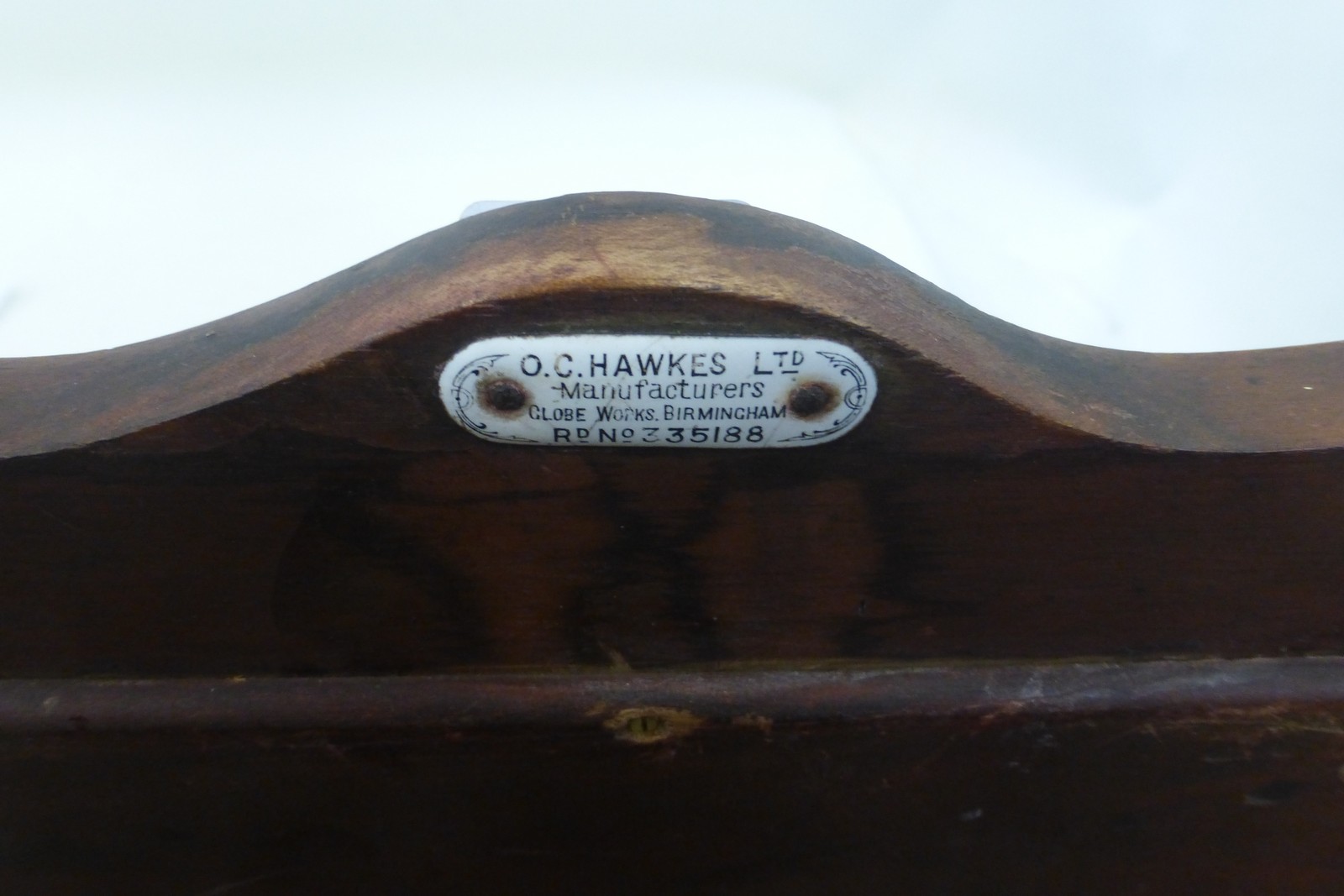 A Muratti's High Class Cigarettes wall mounted dispensing cabinet by O.C. Hawkes Ltd, with - Image 3 of 3