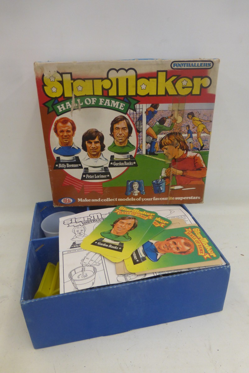 An IDEAL 1970s Starmaker Football Hall of Fame (unused).