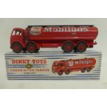 DINKY SUPERTOYS - Foden 14-Ton Tanker 'Mobilgas', 2nd cab version, no. 941 in good condition;