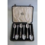 A cased set of six silver teaspoons, Birmingham 1931.