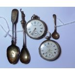 An Edwardian silver Pocket Watch, hallmarked London, 1902, key-wound, the dial signed J. W.