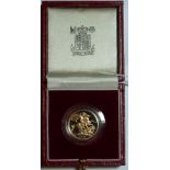 Queen Elizabeth II gold Proof Sovereign, dated 1986, cased.