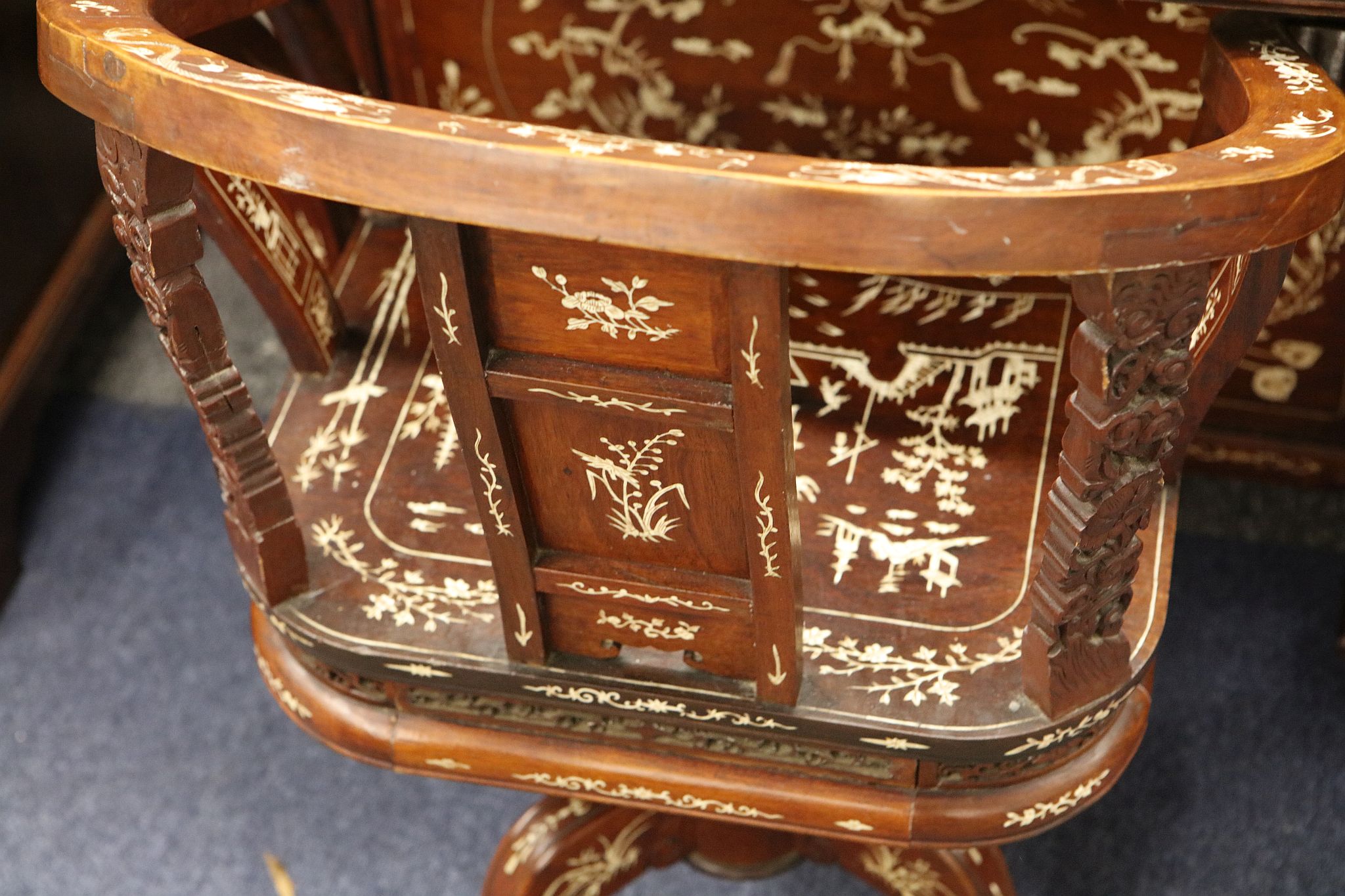 A 19th Century Chinese inlaid hardwood desk from Ningbo province, 65cm wide x 56cm deep x 112cm - Image 3 of 3