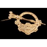 An antique 18ct gold Tara brooch weighting 9.6g.