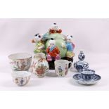 A selection of 7 Chinese 18th Century and later porcelain items to include a famille rose