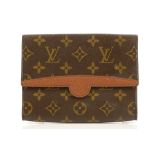 LOUIS VUITTON POUCH, date code for 1995, monogram canvas with leather trim, 17cm wide, this bag