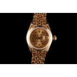 LADIES ROLEX DATEJUST. A ladies c.1990's 18ct gold cased 'Rolex Oyster Perpetual - Datejust'