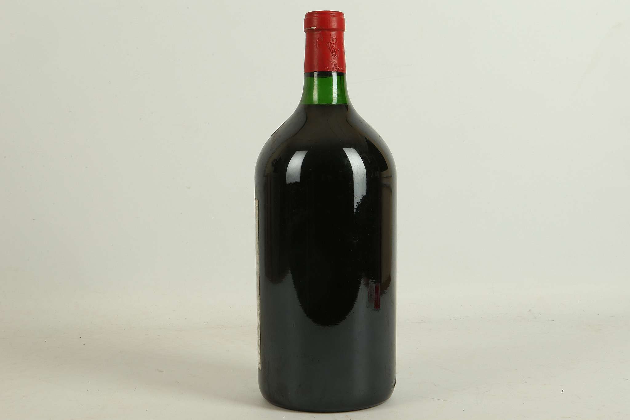 A double Magnum of 1982 Cháteau Montrose, Saint-Estephe, Grand Cru Classè, Vintner - J-L. Charmolue, - Image 4 of 4