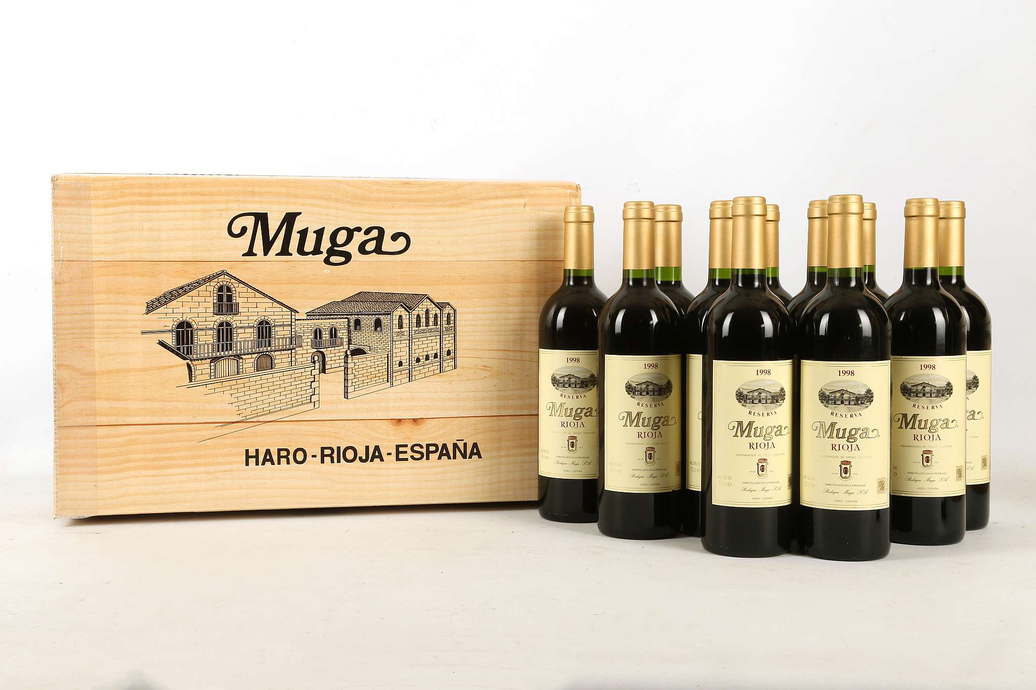 Eleven bottles of 1998 Rioja Muga, Reserva, Rioja Doca, in original box, 11 x 75cl (13% ABV).