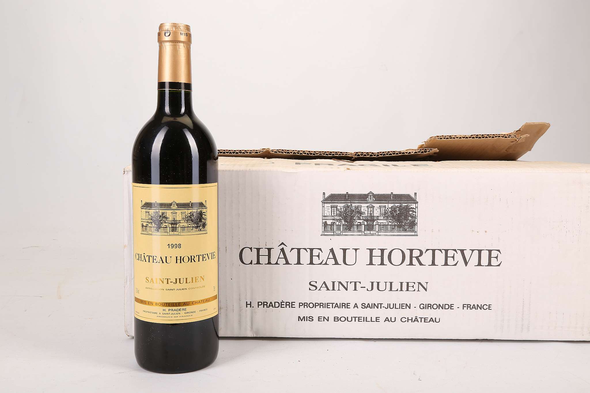 A case of 12 bottles of 1998 Cháteau Hortevie, Saint-Julien, H. Pradère, 75cl (12.5% ABV). *This