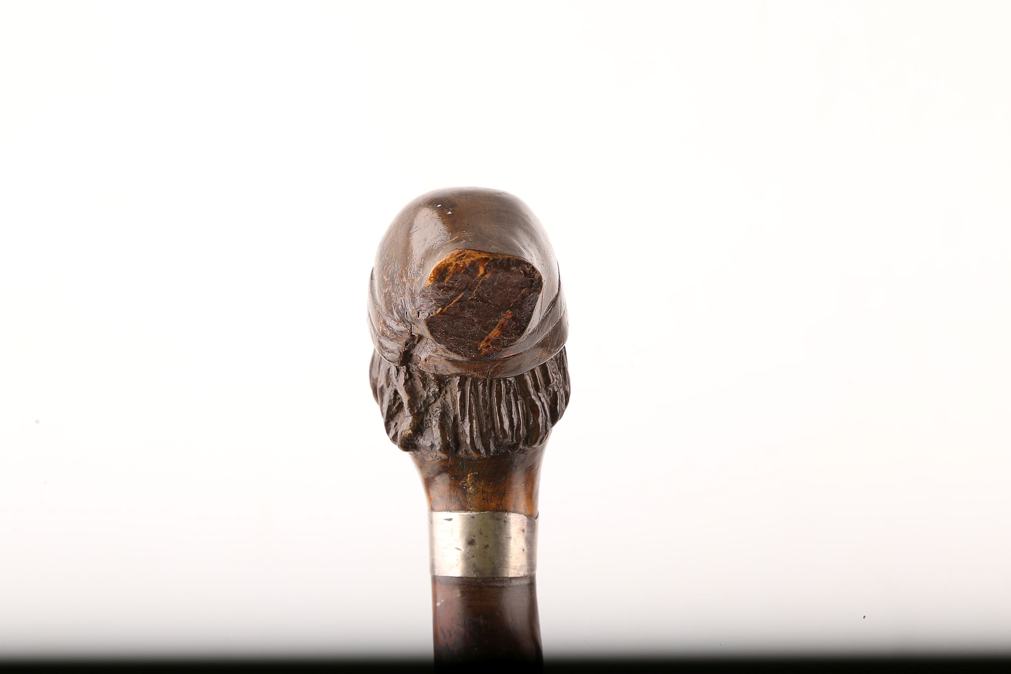 AN INTERESTING FOLK ART WOOD CANE, modelled as a man's head wearing a working hat, early glass eyes, - Image 3 of 6