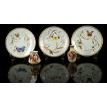 A SET OF THREE ROYAL WORCESTER PORCELAIN AESTHETIC MOVEMENT CABINET PLATES AND TWO VASES, late