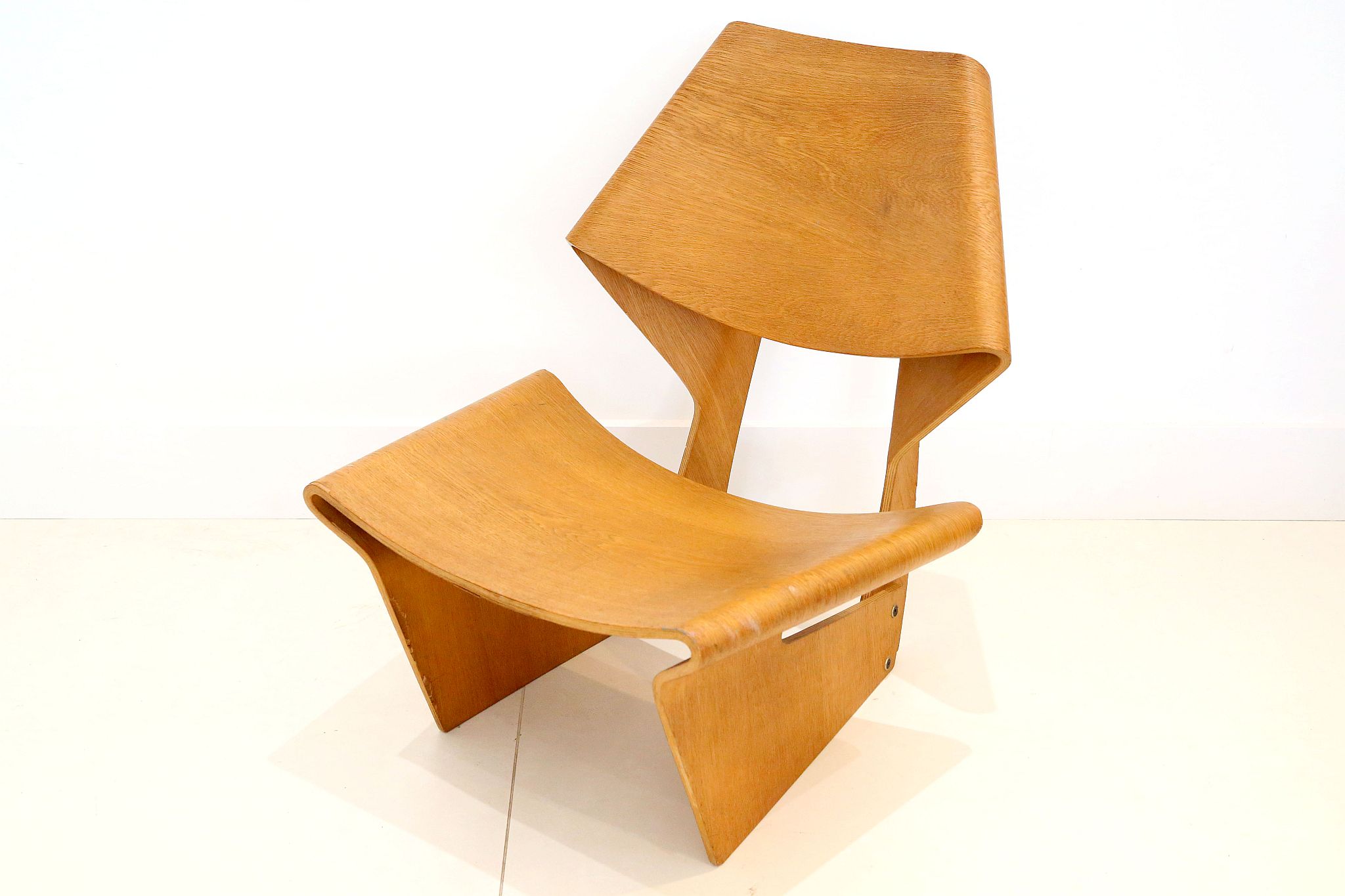 A 1960s GJ BOW CHAIR, DESIGNED BY GRETE JALK, PRODUCED BY POUL JEPPESEN MOBELFABRIK, DENMARK, teak