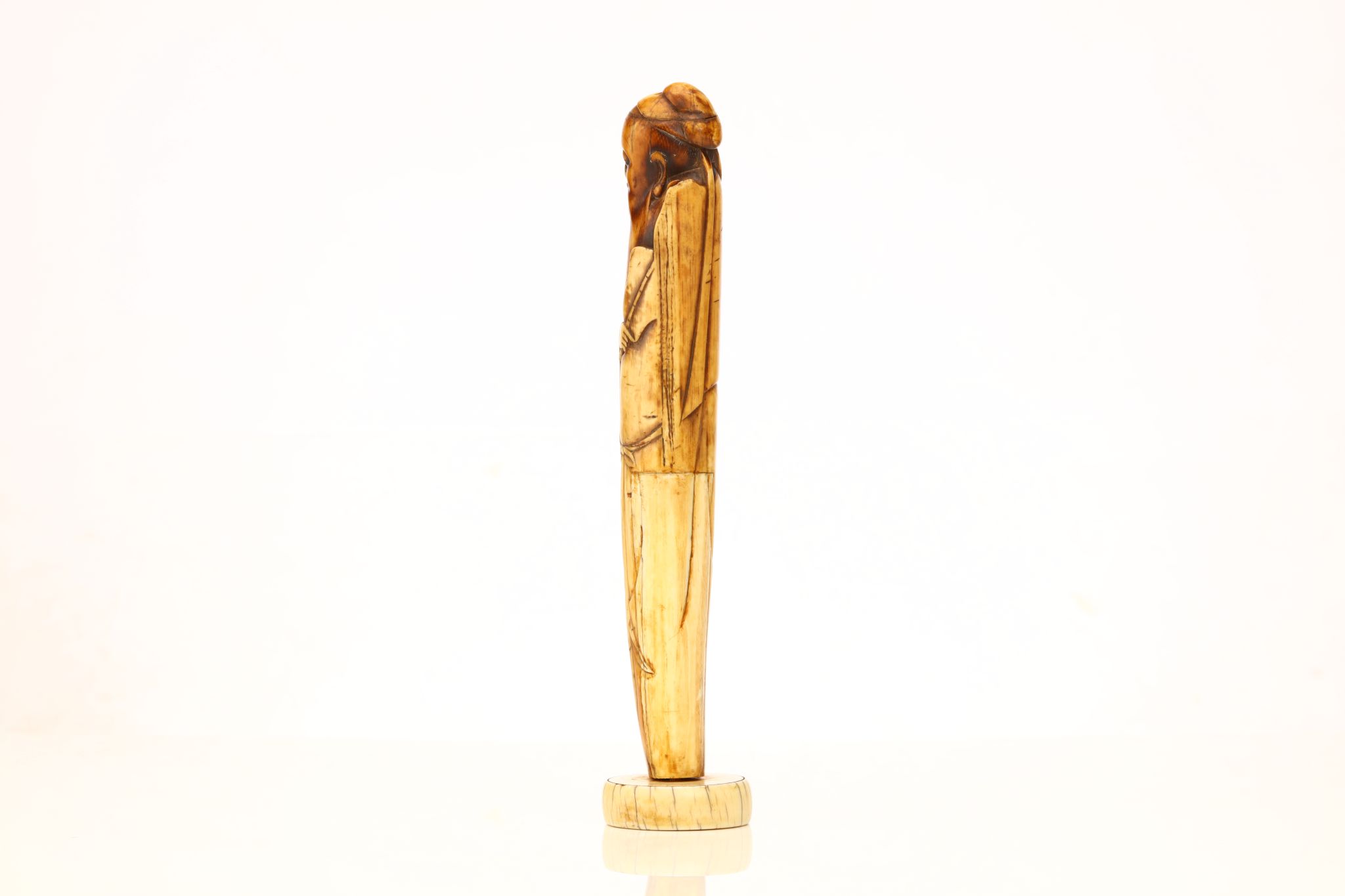 A CHINESE IVORY CARVING OF ZHONGLI QUAN. Ming Dynasty. Standing in flowing robes tied at the - Image 4 of 6