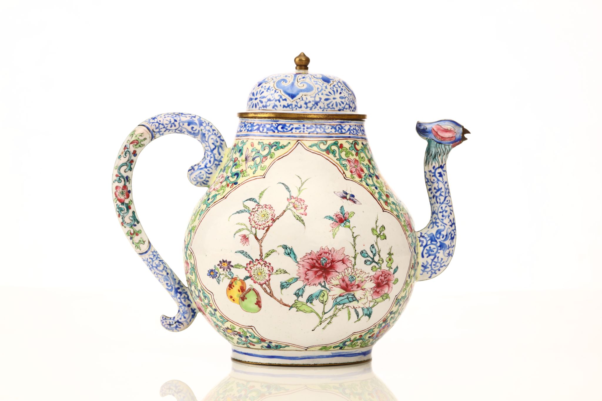 A CHINESE CANTON ENAMEL TEAPOT AND COVER. Qing Dynasty, 18th Century. The pear-shaped body with - Image 4 of 8