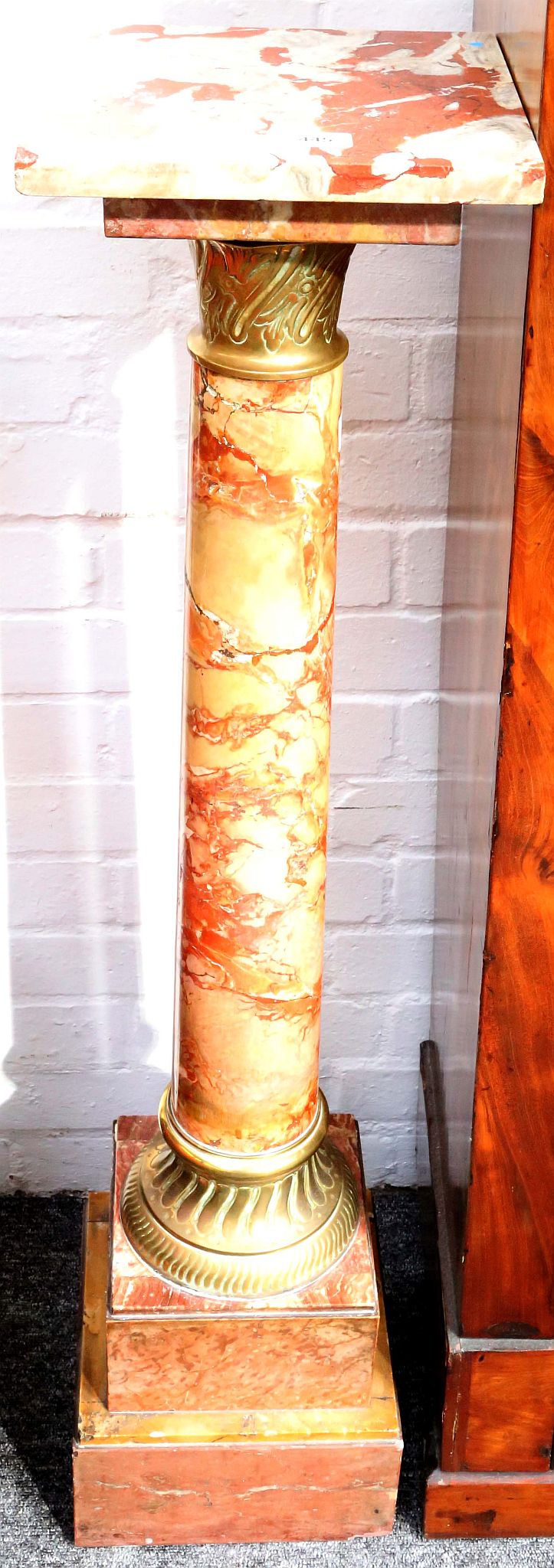 A pair of late 19th / early 20th Century Italian marble columns of neo-classical design, having