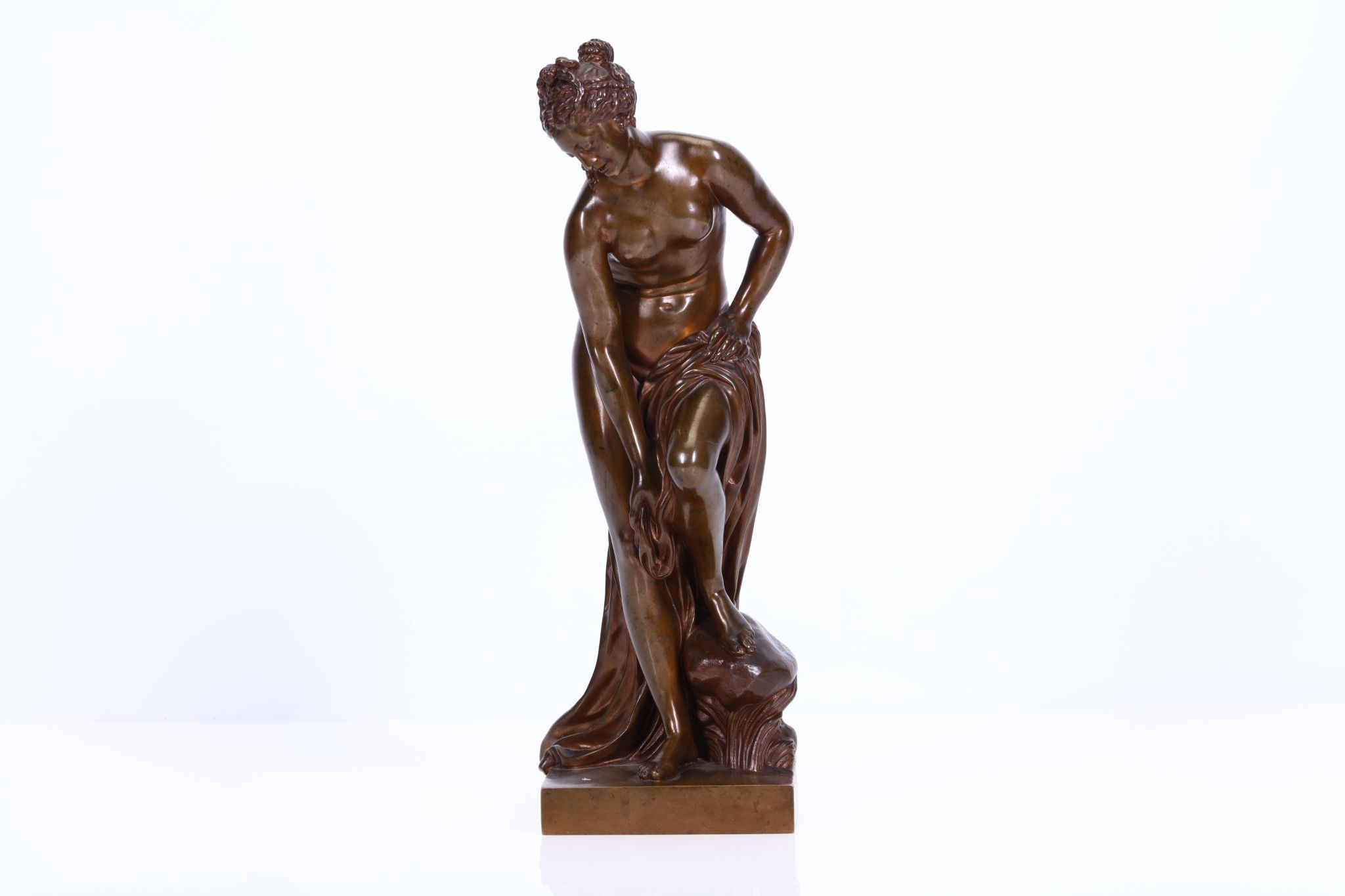 AFTER CHRISTOPHE GABRIEL ALLEGRAIN (FRENCH, 1710-1795): A LATE 19TH CENTURY FRENCH BRONZE FIGURE - Image 5 of 8