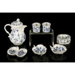 AN INTERESTING COLLECTION OF MEISSEN 'BLUE ONION' PATTERN PORCELAIN, late 18th century and later,