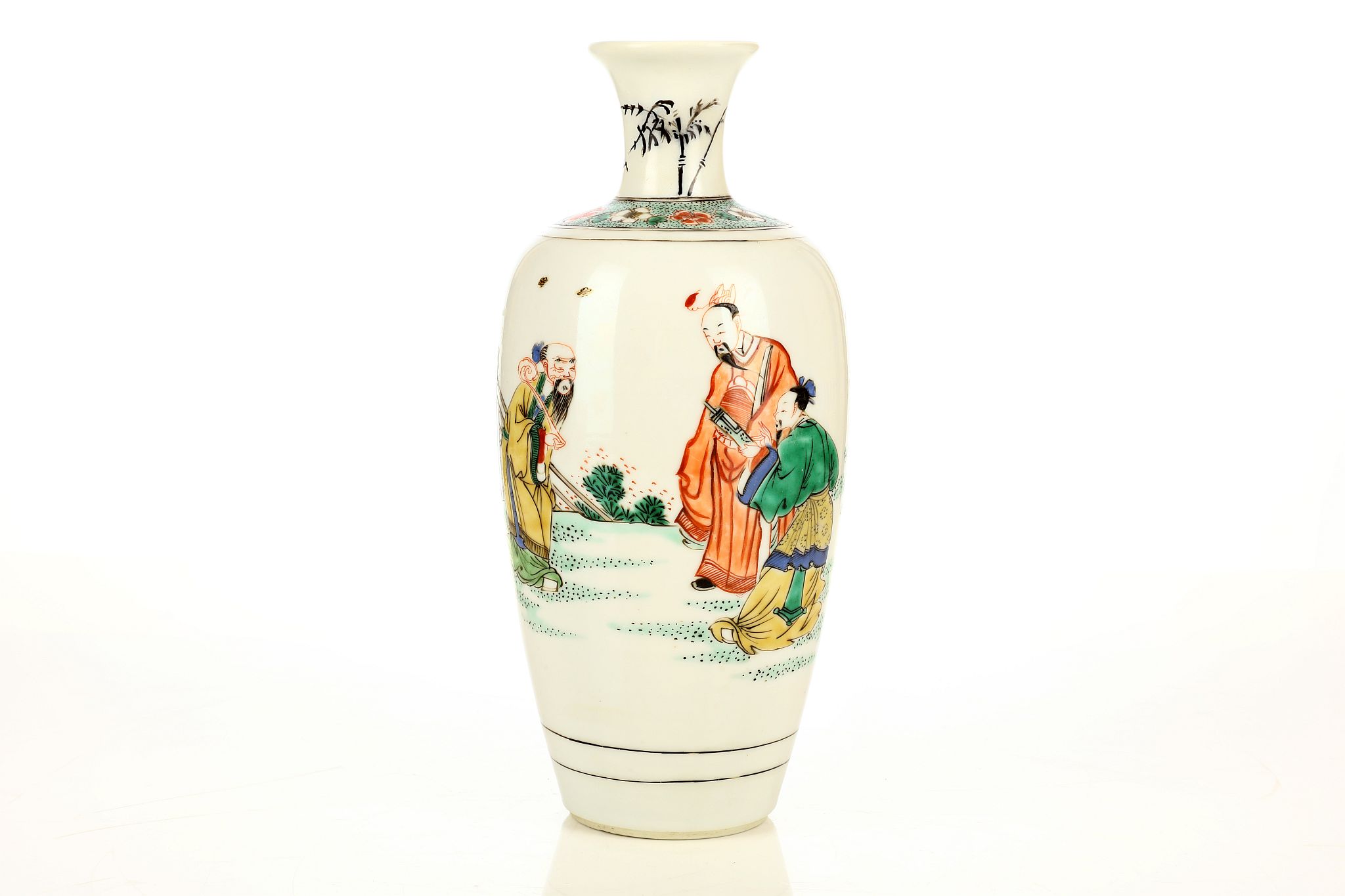 A Chinese wucai vase decorated with figures. Kangxi era, or later. The body decorated with figures