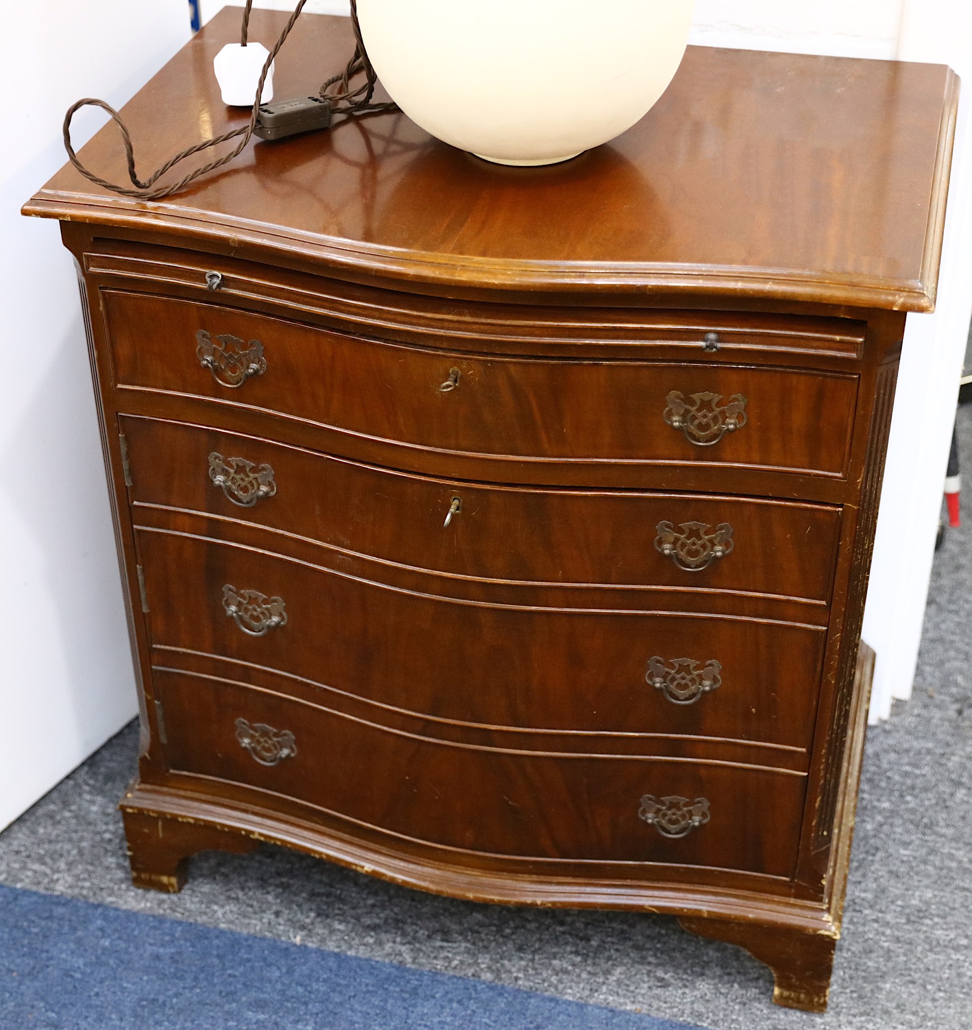 A reproduction mahogany tallboy in Georgian style, together with a reproduction serpentine front - Image 2 of 2