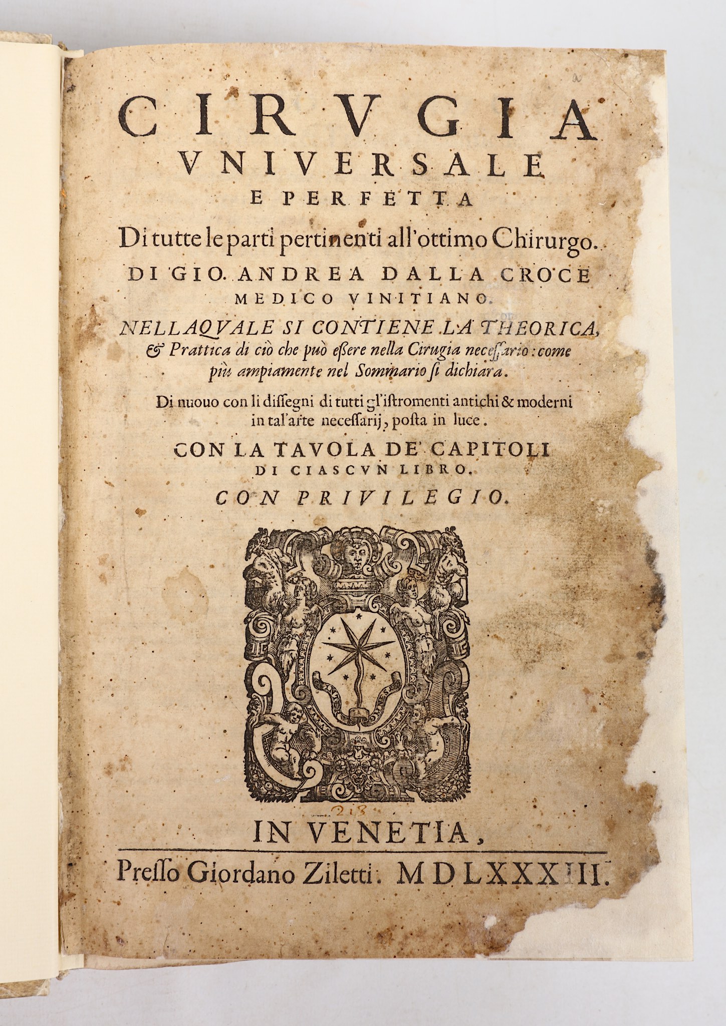 CROCE, Giovanni Andrea della (c.1509-75).  Cirugia Universale e Perfetta. Di tutte le parti - Image 2 of 5