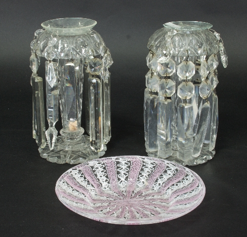 A Venetian cane decorated glass plate in pink and white, 18.