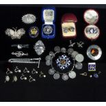 Silver jewellery including a Victorian silver brooch and matching earrings,