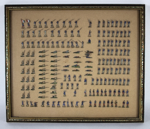 A large quantity of flat tin soldiers mounted on boards, framed and glazed, - Bild 3 aus 3