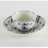 A blue and white porcelain tea bowl and saucer, circa 1790,