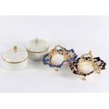 A pair of Derby circular boxes and covers, circa 1820,