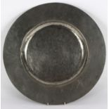 A broad rimmed pewter charger, by William Hulls, circa 1680, 46.