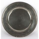 A pewter charger, by Edward Leapidge, circa 1710,