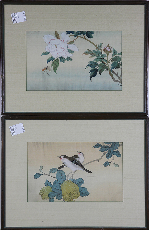 (lot of 4) Japanese 'Flower and Birds' paintings, ink and color on silk, each depicting various