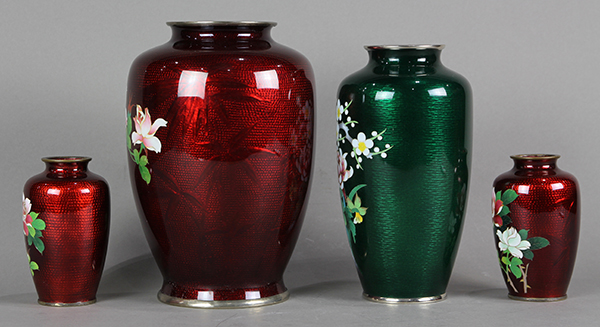 (lot of 4) Japanese cloisonne ginbari vases, consisting of a large red sparrow and bamboo ginbari - Bild 2 aus 6