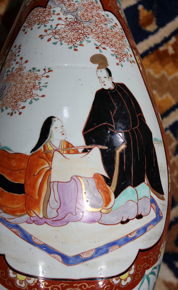 (lot of 2) Japanese vases, mounted as lamps: one with peonies and a panel featuring a lady handing a - Image 4 of 4
