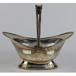 English silver-plate basket, by George Shadford Lee & Henry Wigfull, Sheffield 1899, having