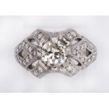 Diamond and platinum ring centering (1) old European-cut diamond, weighing a total of