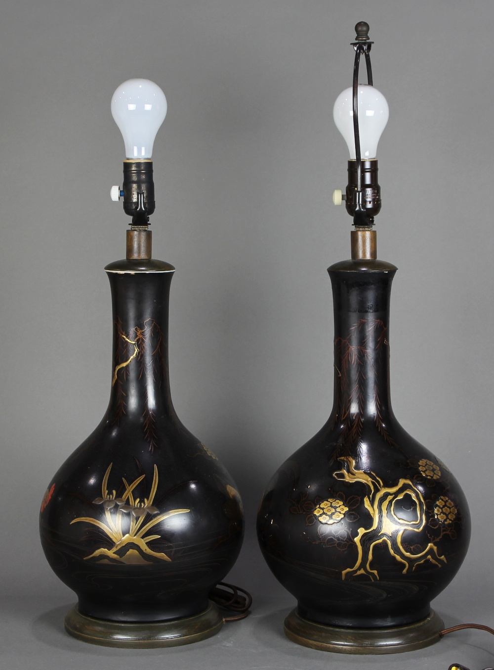 Pair of Japanese bronze vases, converted to lamps, Meiji/Taisho period, decorated with willow - Image 2 of 5