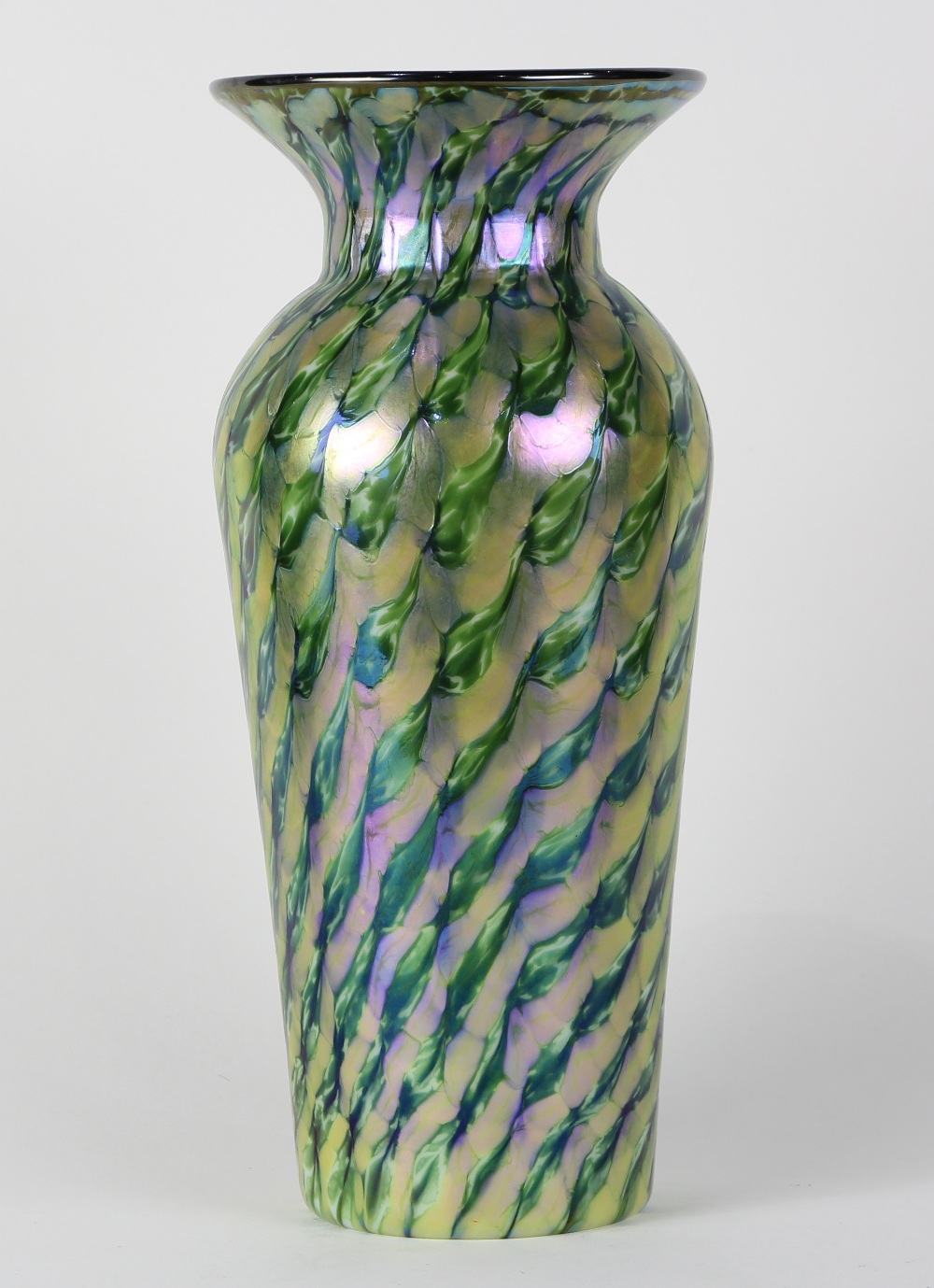 Lundberg Studios iridescent Jade Bamboo Regal vase, having a tapered form with jade green spiral - Image 2 of 8