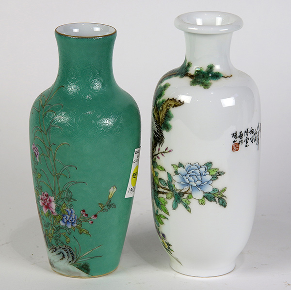 (lot of 2) Chinese porcelain vases, one with duck and flowers on a turquoise scragffito ground, base - Image 2 of 7