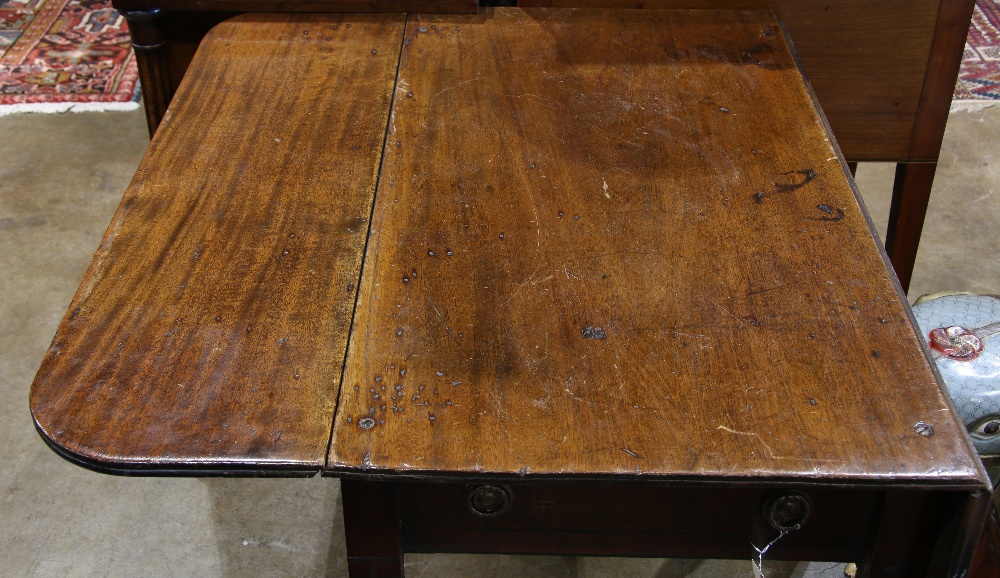 18th/19th century English mahogany pembroke table, having two drop leaves, one central drawer, one - Image 2 of 2