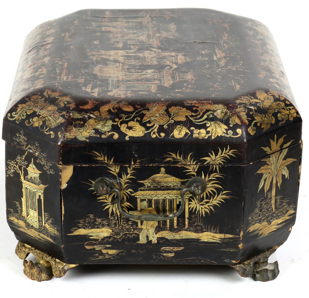 Chinese gilt lacquered export sewing box, of elongated octagonal form with a hinged lid top - Image 2 of 5
