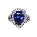 Tanzanite, diamond and 18k white gold ring