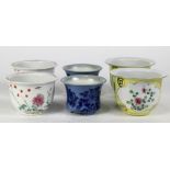 (lot of 6) Three pairs of Chinese porcelain planters: first pair, with blue peonies and butterflies;