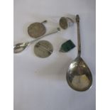 A quantity of sterling silver items